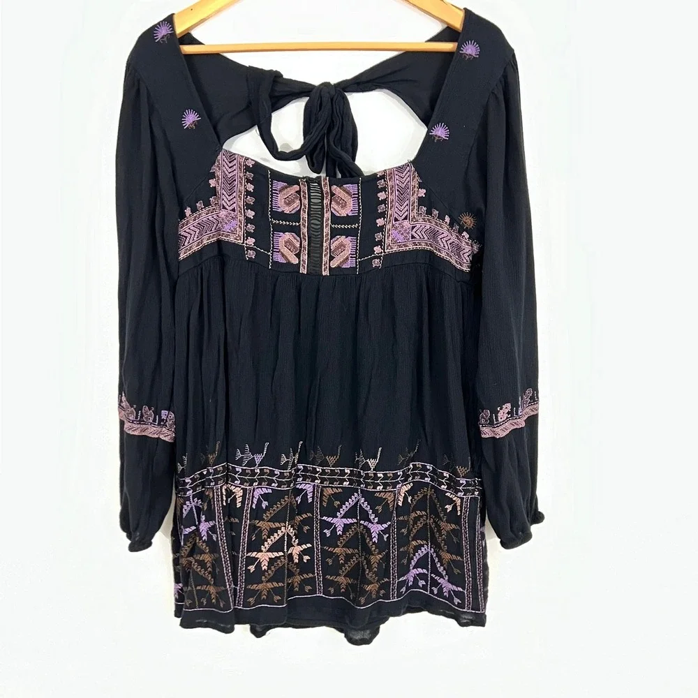 Free‎ People Mini Dress Women XS Black Embroidered Boho Long Sleeve Tie Back